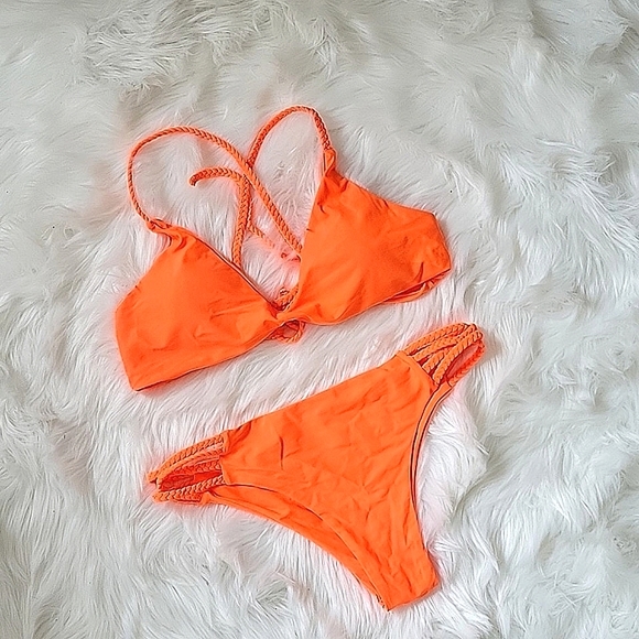 Neon Orange Bikini with Sexy Braided Straps Lined Cups Fits S/M EUC 🌴🌞 - Picture 1 of 6